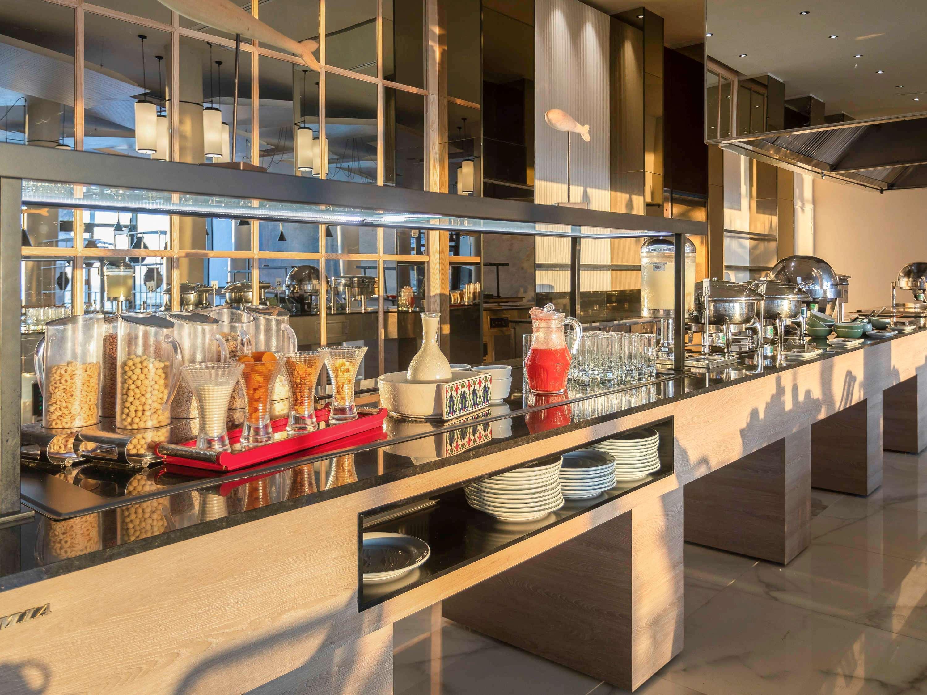 Moevenpick Hotel Gammarth Tunis La Marsa Eksteriør bilde